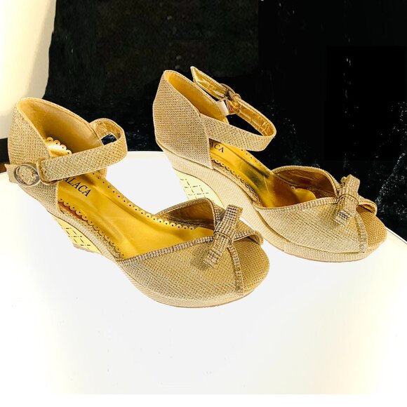 Gold Sparkle Dressy/Formal Sandal with Peep toe - Picture 1 of 3